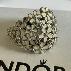 Pandora daisy clusters ring
